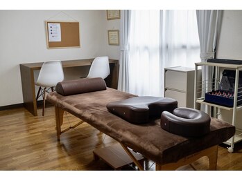 整体院 真 三条(shin)/施術室