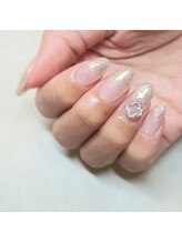 トップノッチネイルズ(TOP NOTCH NAILS)/シンプル定番ネイル　ラメグラ