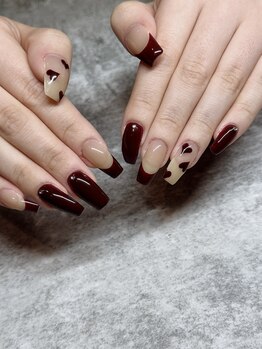 ロイジー(LUIZY)/Ann ネイルデザイン