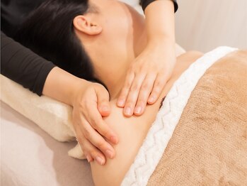 オリナサツキ(OlinaSatsuki)の写真/首・肩つらいあなたへ！ガチガチ肩コリ、頭痛・食いしばりをケアし、軽やかな小顔へ♪