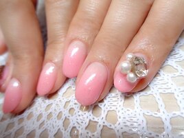 チーク＆ビジューネイル☆