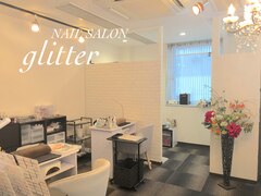 NAIL SALON glitter