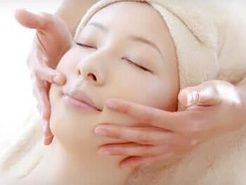 べストアップ ビューティー(BEST UP BEAUTY)の写真/いくつになっても肌は変わる!ダイヤモンドピーリング◇顔のコリやむくみ解消リフトUP&ハリ艶のある美肌へ♪