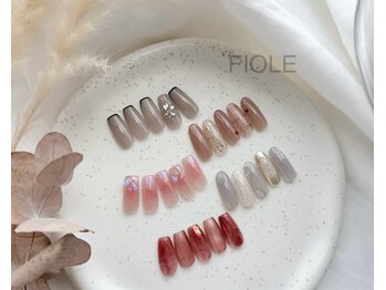 フィオル(FIOLE)/12月マンスリーデザイン