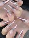 モアネイルズ(MORE-NAILS)の写真/スラっと綺麗な指先へ*スカルプで爪の形を美しく♪大切な日の特別なネイルもMORE-NAILSにお任せ下さい★
