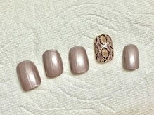 ティーエス ネイル ガーデン(T.S Nail Garden)/ワンポイントパイソン