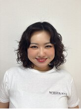 ホワイトアイ 難波(WHITE EYE) 内山 