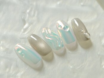 上品ネイル【パラジェル梅田】