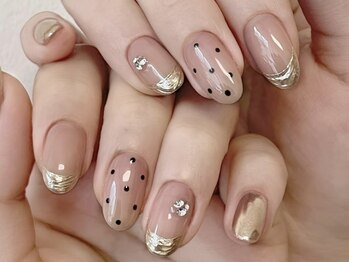 ルネネイル(Lune nail)/ドットネイル