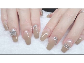 ネイル グレア(Nail glare)/