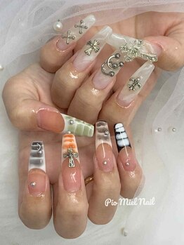 ピオミエルネイル 新宿(pio miel nail)の写真/エクストラロングも自由自在！盛れて美フォルムなスカルプならお任せ♪指先をすらっと見せるロングネイル★