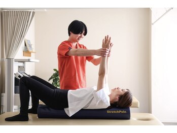 つばさ整骨院 鍼灸院 新潟女池院/（骨盤矯正/整体/腰痛/肩こり)