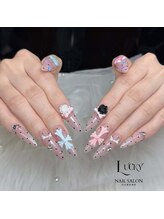 ラッキー(LUCKY) MIKA