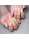 ナナネイルズ(nananails)の写真/シンプルな中にもトレンドを取り入れたデザインで、見るたびに気分が上がる指先に♪オフィスネイルにも◎