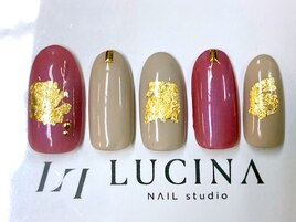シンプル金箔ネイル