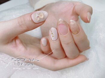 フローラネイルサロン/