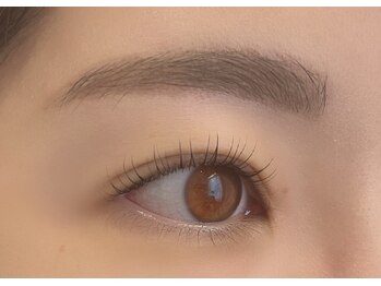 プラスアイ 船橋南口店/眉スタイリング×まつげパーマ