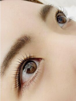 ルッソ(LUSSO)の写真/モテ可愛い目元を叶える、技術力が自慢のまつげサロン◇あなたの魅力を最大限に引き出します♪