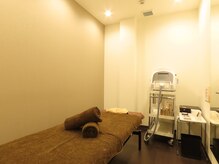 プライベート空間で周りを気にせず施術が受けられる！