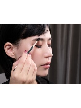 アイブロウメニューがあるサロン