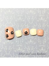 セレクトネイル ココ 秦野店(SELECT NAIL COCO)/フット　黒ホロフラワー