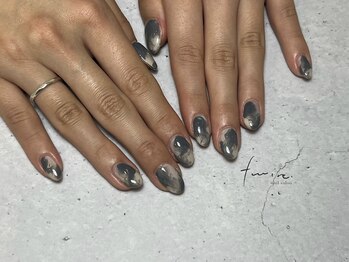 ツイン(twin.)/カフェネイル