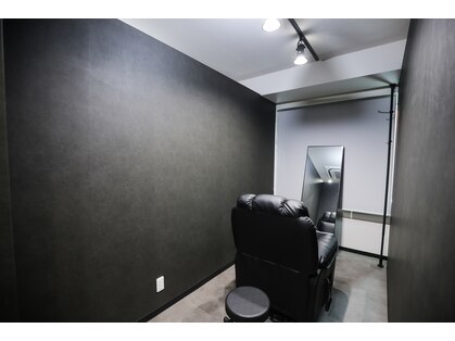 トリガー(TRIGGER)の写真