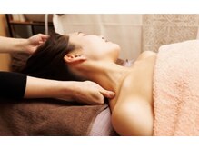 アムールの雰囲気（首、肩凝りなどしっかりとほぐします。）