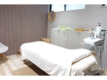 フィジオプラス 恵比寿(Physio+)の雰囲気（完全個室◎WINBACKやよもぎ蒸しなどが安心して受けられます）