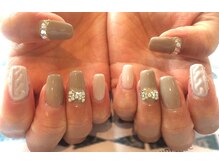 トータルサロン 白べぇーっ プラス/ニットネイル★