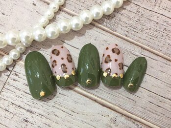 フェリーチェスト(felichest)/ヒョウ柄 ゴールドプラン￥6,900