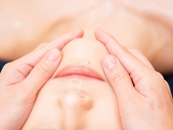 ザ スパ バイ タロマ 富山(The Spa by Taroma)の写真/【フェイシャル×全身＝120分】癒しのお時間をご提供。アロマを贅沢に感じられるコースです。
