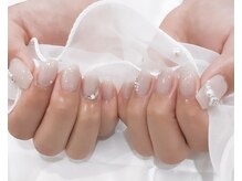 ミルキーココ(milky Coco)/ホワイト上品ネイル