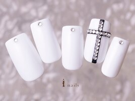 シンプルストーンクロス7980円