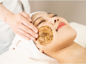 アイティス(Salon Its)の写真/【肌のくすみ・紫外線ダメージを解消】お肌に優しいハーブピーリングで美白ケア☆自信の持てる肌に＊