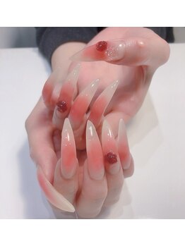 クリスタルネイルサロン(Crystal Nail)/チークネイル　薔薇ネイル