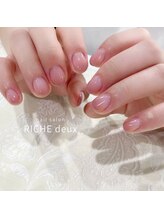 リッシュ ドゥ(RICHE deux)/ショートでスタイリッシュグラデ