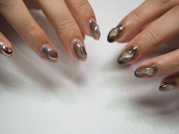 ネイルサロン ユーズ(USE.)/マグニュアンスアート