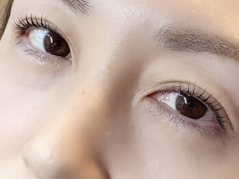 クロエ(Chloe)/ラッシュリフト/まつげパーマ