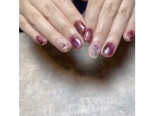 アティックネイルアトリエ(attic nail atelier)