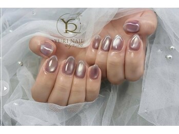 ユリナリタ(YuRi Narita)/