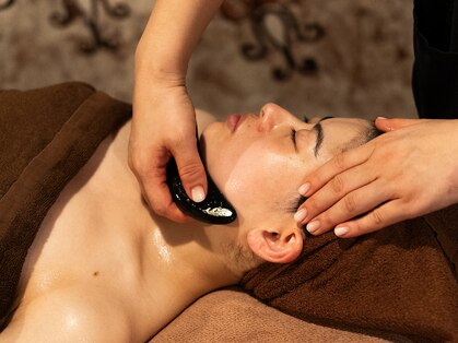 サロン ド ミル(Salon de Mille)の写真