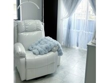 lunea eyelash salon【4月上旬頃NEW OPEN(予定)】の雰囲気(・白基調の落ち着くプライベート空間♪)