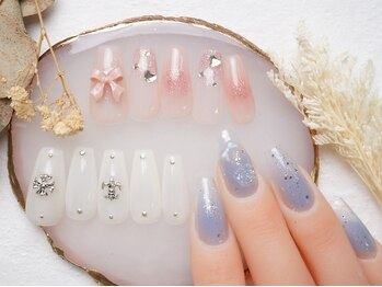 ナイスネイル なんば店の写真/【全メニューオフ込み★パラジェル取扱】潤艶ちゅるんワンカラー ¥4,120/水光マグネット¥4,790[なんば]