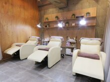 オレンジスターパッセージハナレ 相模大野店(ORANGE STAR PASSAGE HANARE)の雰囲気（ヘアサロン併設【相模大野/まつげパーマ/マツエク】）