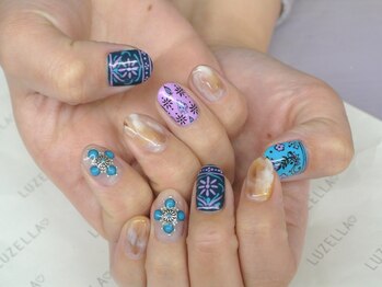 ルズ エラ プライベートネイルサロン(Luz ella private nail salon)/エスニックペイントアート♪
