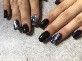 漆黒ブラック×ニュアンスネイル