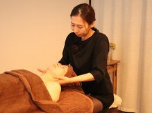 たなごころの雰囲気（手の温かさと密着感が心地いい…アロマトリートメントでRelax♪）