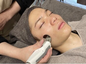 メンズヴィオラ 松戸店(Men’s Viola)の写真/普段、何もしていない男性のお肌ほど変わる！幹細胞美容で肌の格上げ★毛穴・テカリ・老け顔まとめてケア！