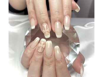 アールケーネイル 中野坂上(RK nail)/白フレンチ　クロム　クロス
